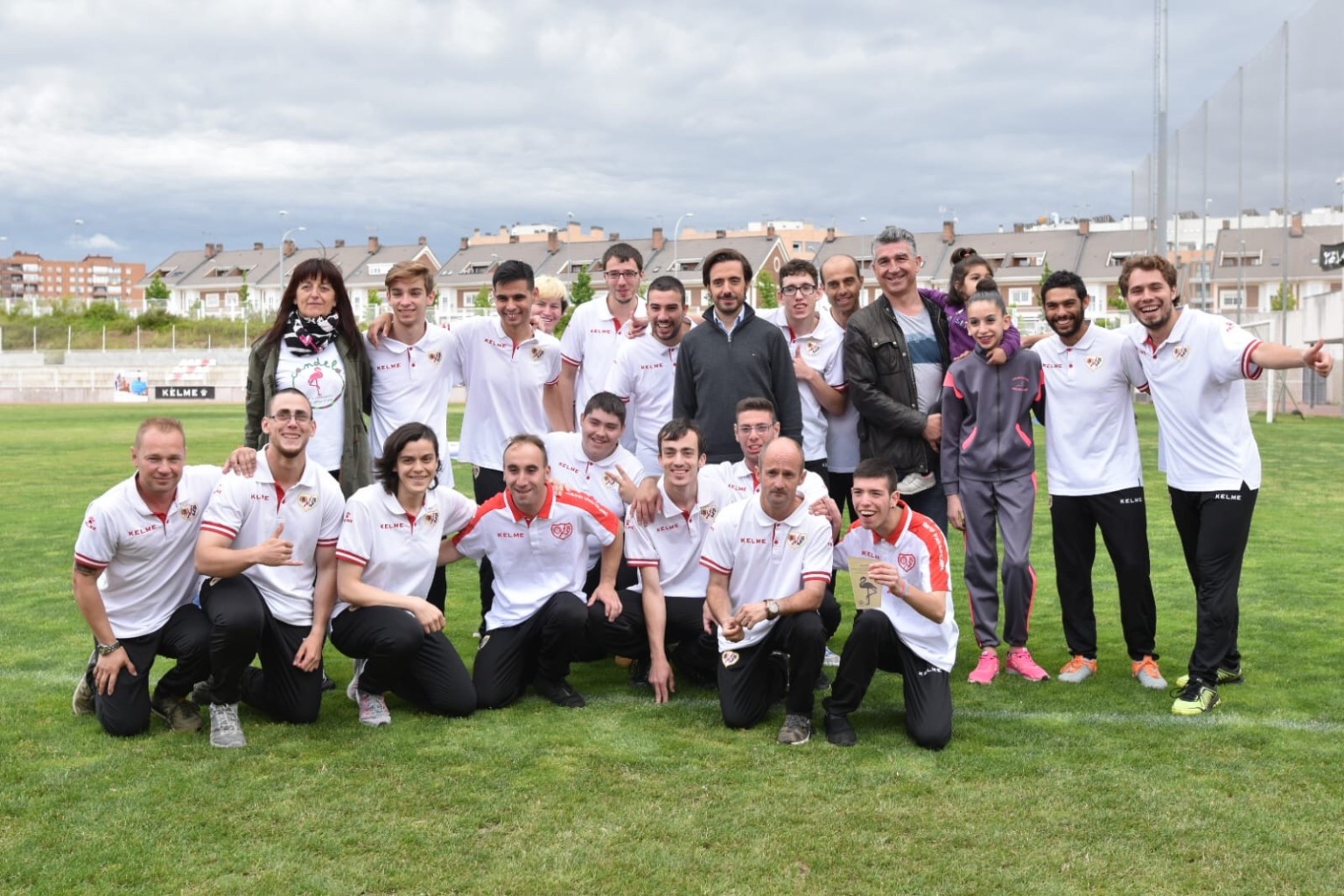 4c1e4171 7595 4b5b a10a 93e730ab57b8