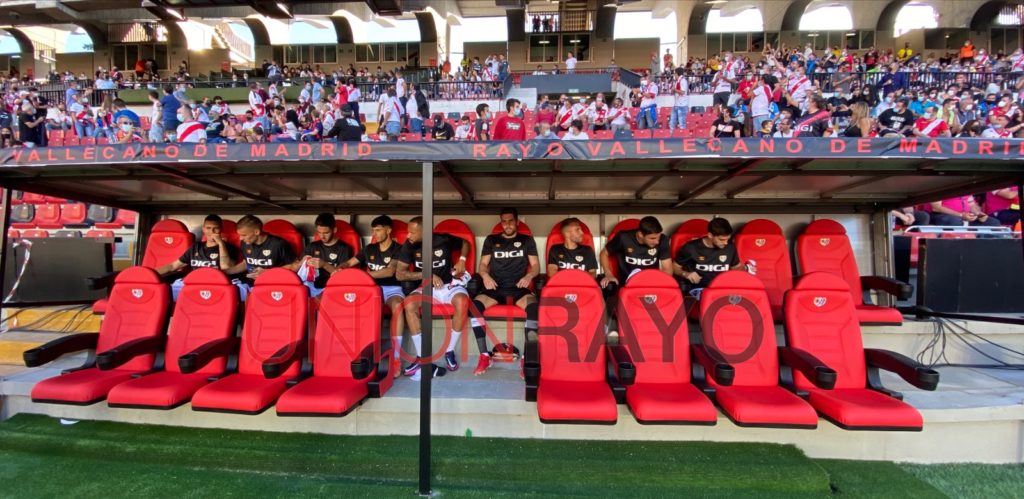 99D479F1 3A79 4974 9E08 373C0C5F3FB3