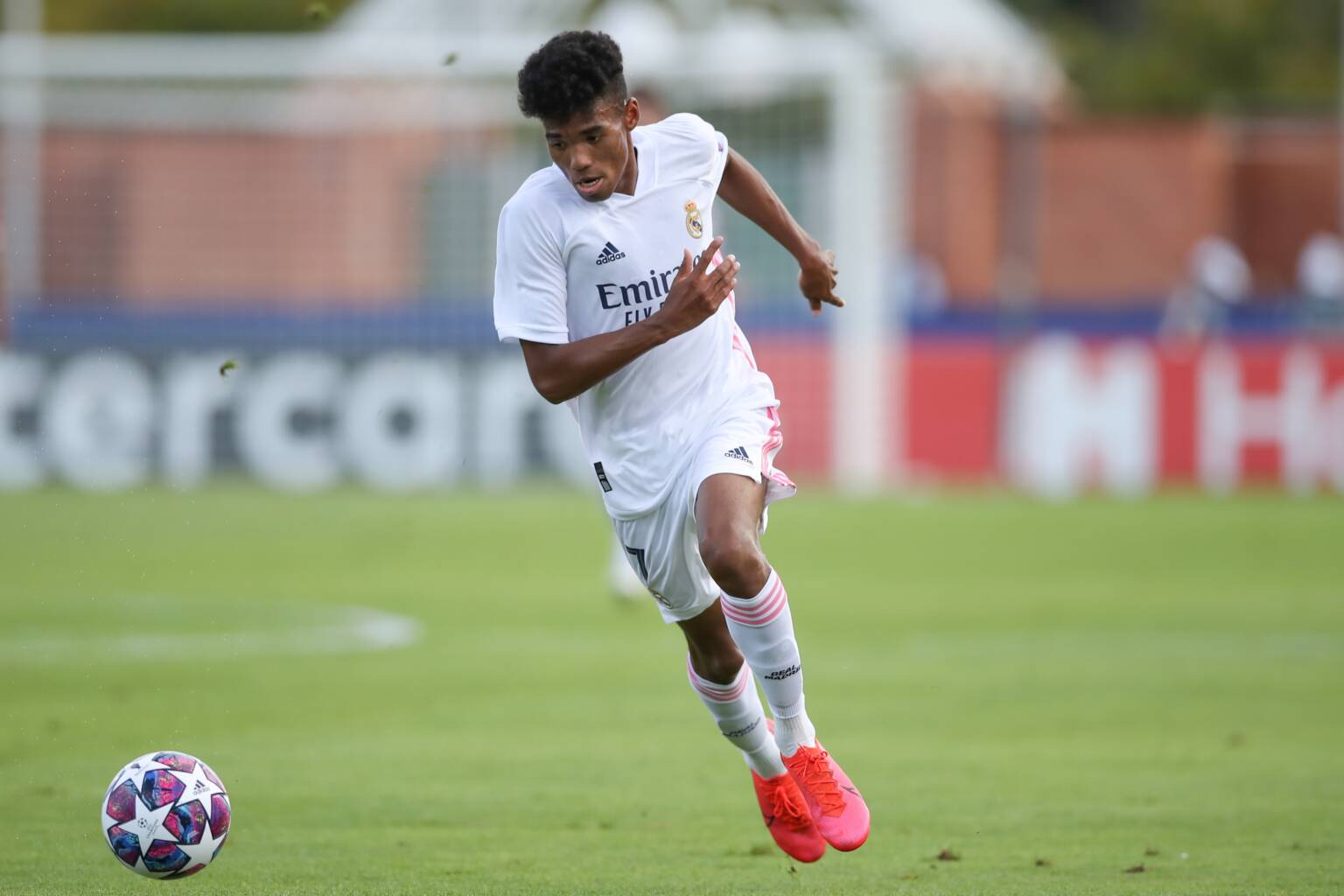 NYON, SWITZERLAND - AUGUST 25: Marvin Park of Real Madrid during the UEFA Youth League Final at Colovray Sports Centre on August 25, 2020 in Nyon, Switzerland. (Photo by Jonathan Moscrop/Getty Images)