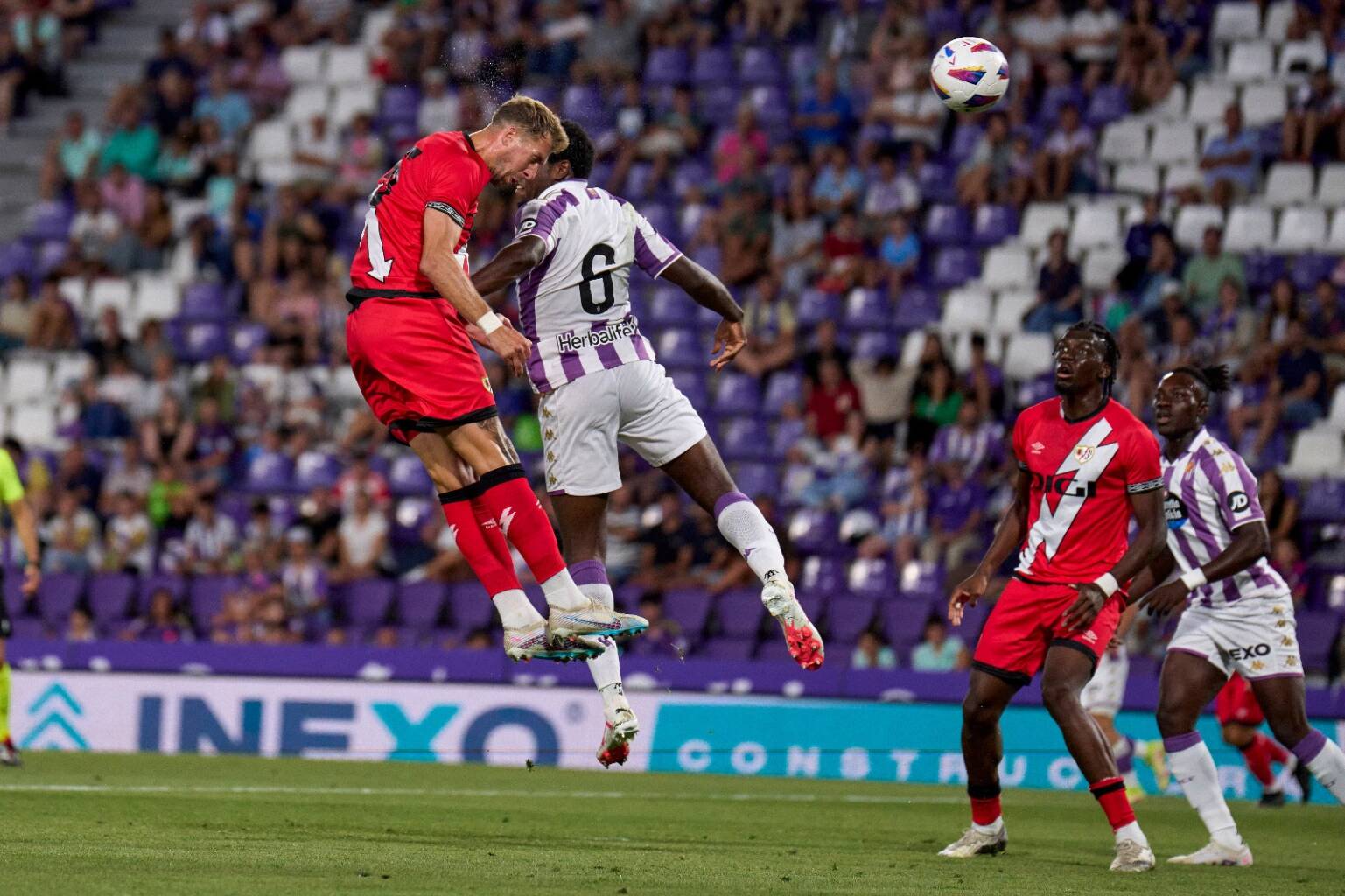 Real Valladolid 3-2 Rayo Vallecano: “Primera derrota de la pretemporada” 1 img 8061