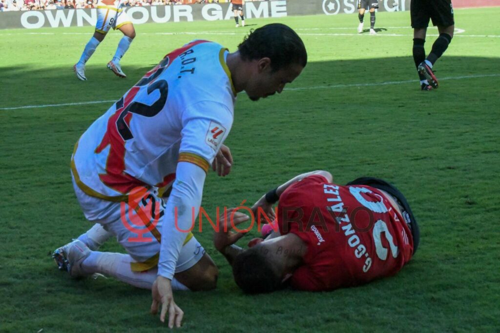 RDT y Giovanni González protagonizaron el rifirrafe del Rayo - Mallorca 3 753ACD3A 3E99 4179 845A 599FB6F85867