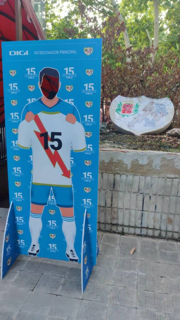 Gana una Fibra gratis de DIGI con el photocall del Rayo Vallecano 2 digi