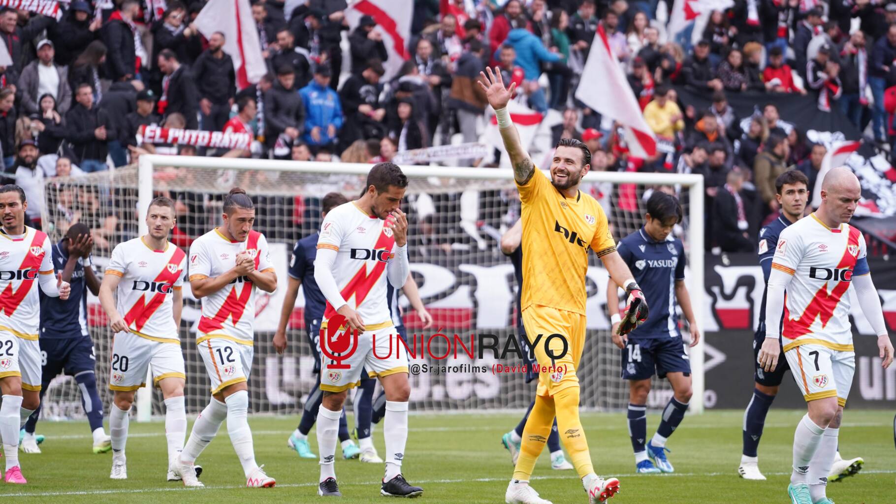 Dimitrievski cumplió 100 partidos con el Rayo Vallecano en LaLiga 1 srj06453
