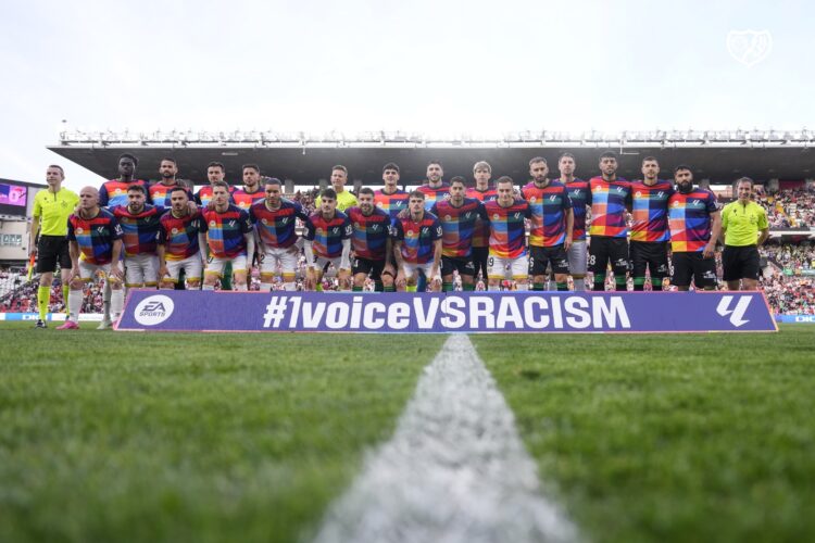 Rayo y Betis posaron contra el racismo 1 img 0447 1