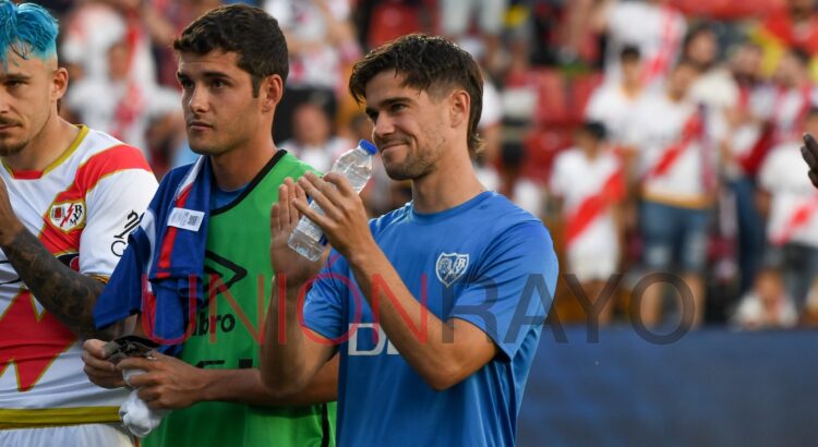 Pozo no se despidió del Rayo sobre el césped e Iñigo Pérez le pidió perdón 1 35d23338 2f9b 4b9b 92b3 adb92e786847 1