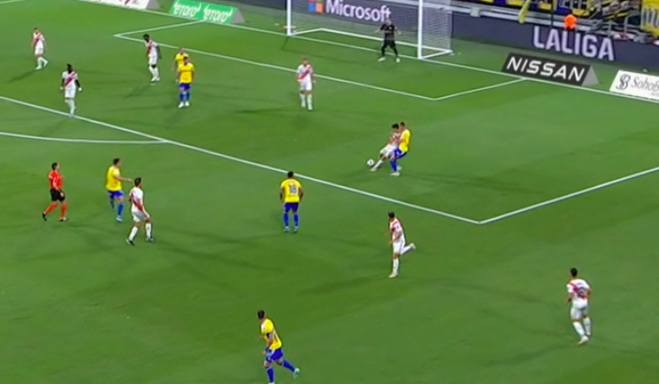 Las mayores polémicas del VAR contra el Rayo Vallecano en la 2023/24 3 Cádiz Rayo Polémica VAR