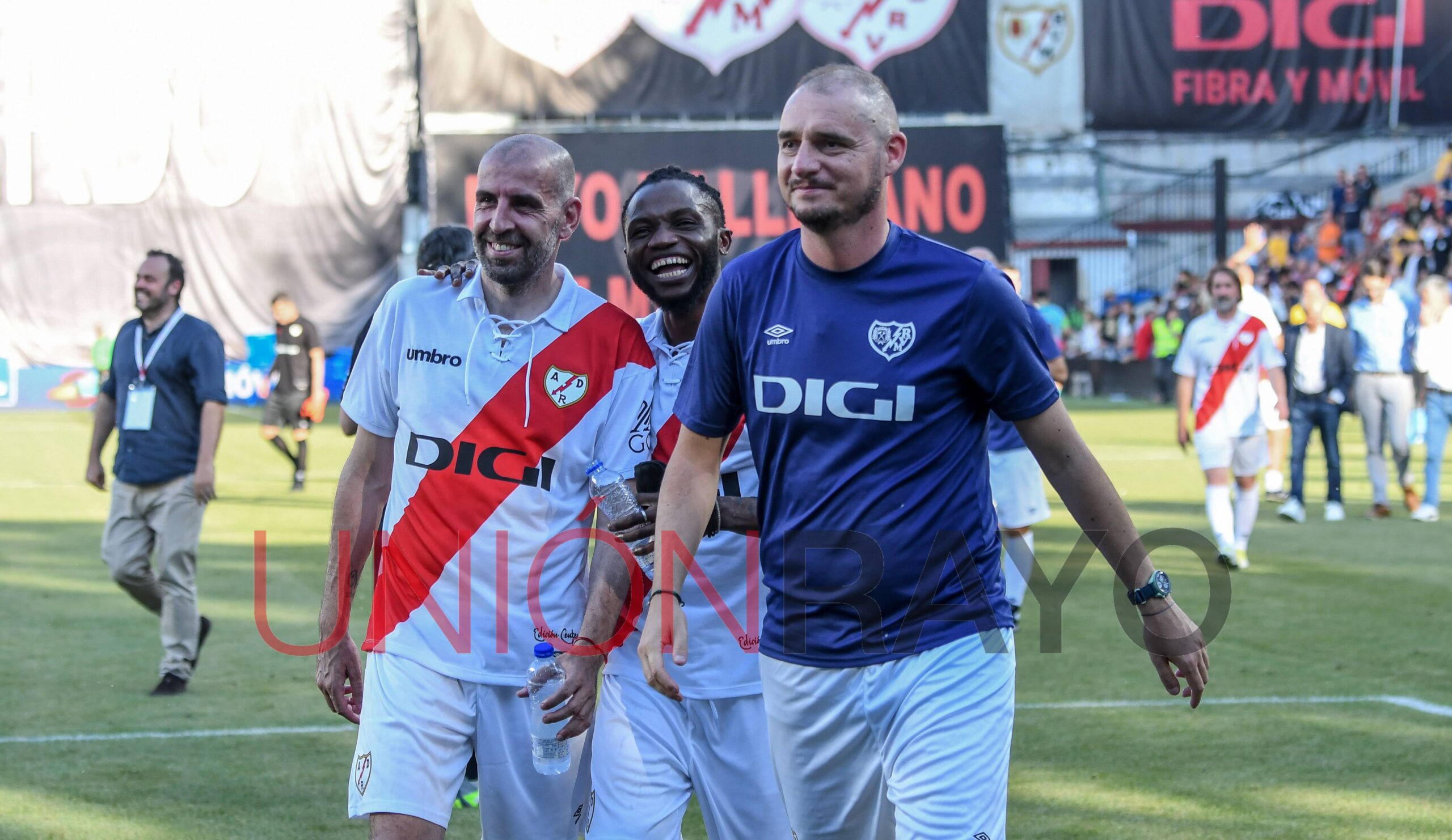 dsc 3221 original 1 scaled