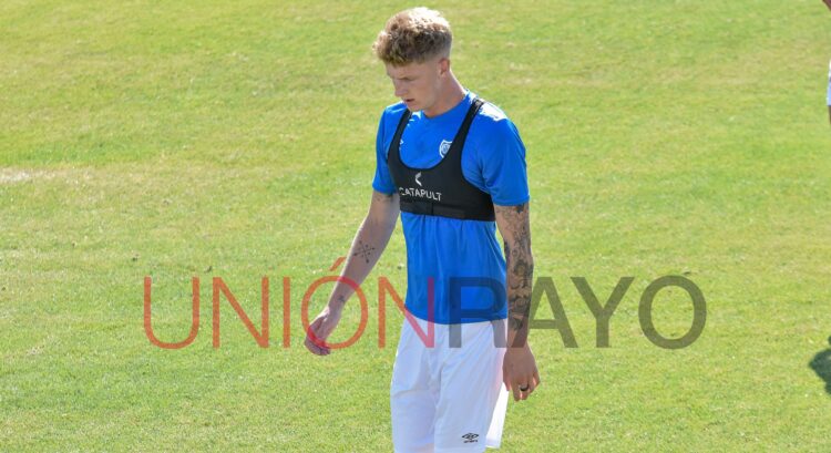 El Levante negocia la cesión de Pelayo 1 Pelayo Rayo Entrenamiento