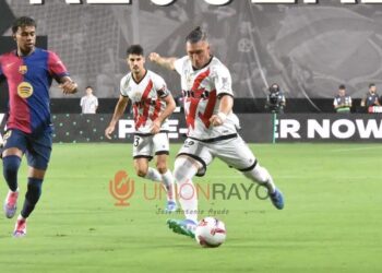 Pacha y Lamine en el Rayo Barça de Vallecas