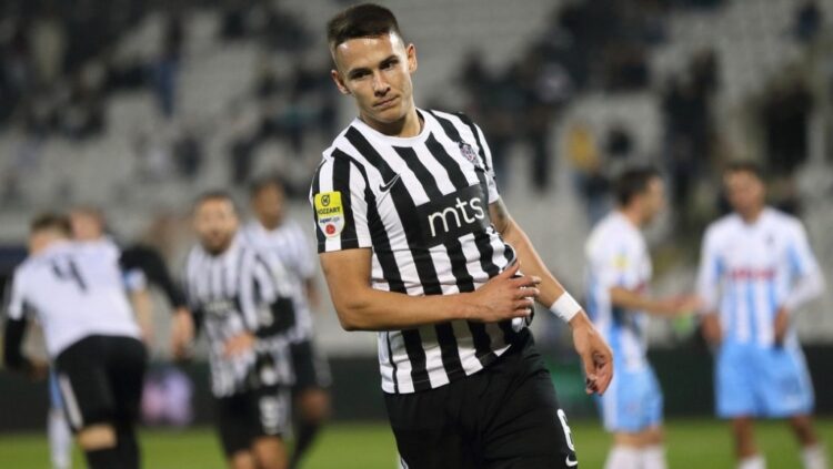 El Rayo Vallecano intenta el fichaje de Markovic 1 img 4926 1