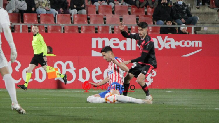 Girona - Rayo: horario y dónde ver hoy en TV el partido de LaLiga EA Sports 1 Girona Rayo Óscar Valentin