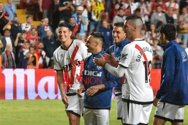 James celebración