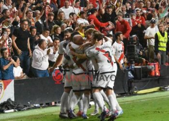 rayo atleti 800 balas