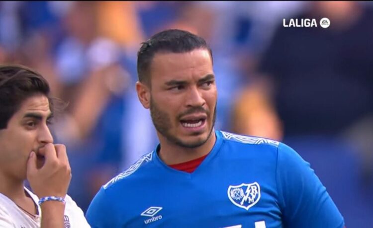 Los aficionados del Espanyol ovacionaron a RDT en su regreso 1 Raúl de Tomás Espanyol