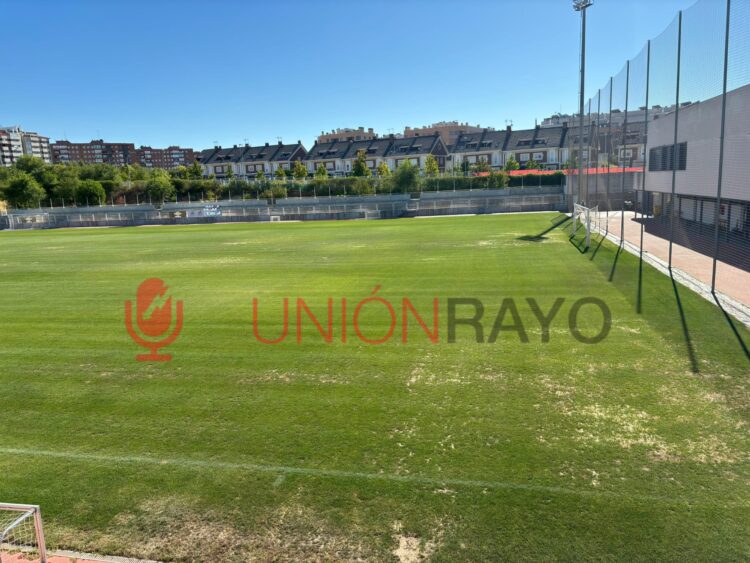 El césped de la Ciudad Deportiva vuelve a ser un contratiempo para el Rayo Vallecano 1 césped ciudad deportiva