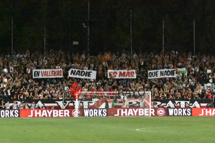 Mensaje de Bukaneros ante el Atlético de Madrid: "En Vallekas nadie es más que nadie" 1 mensaje Bukaneros Rayo Atleti