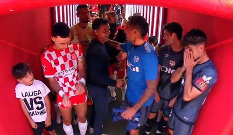 El efusivo encuentro de Michel y Trejo antes del Girona - Rayo 1 Trejo Michel