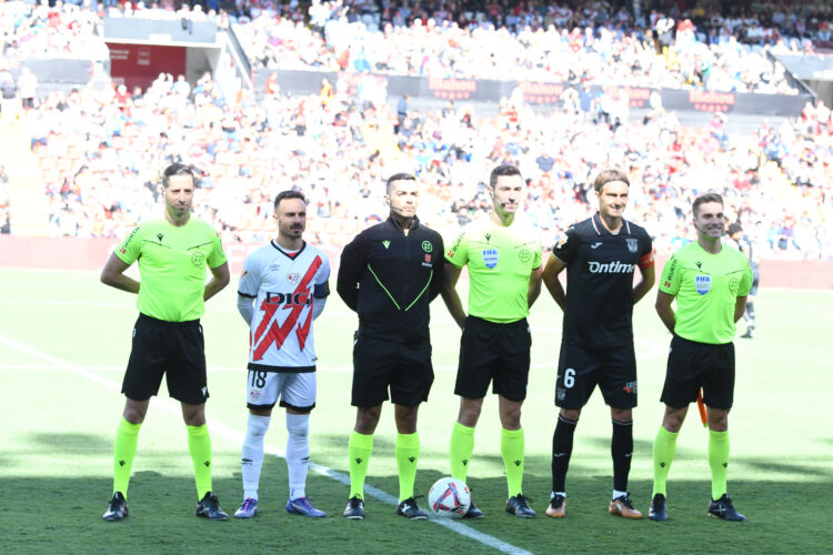 Álvaro García se estrenó como capitán del Rayo Vallecano ante el Leganés 1 Álvaro García