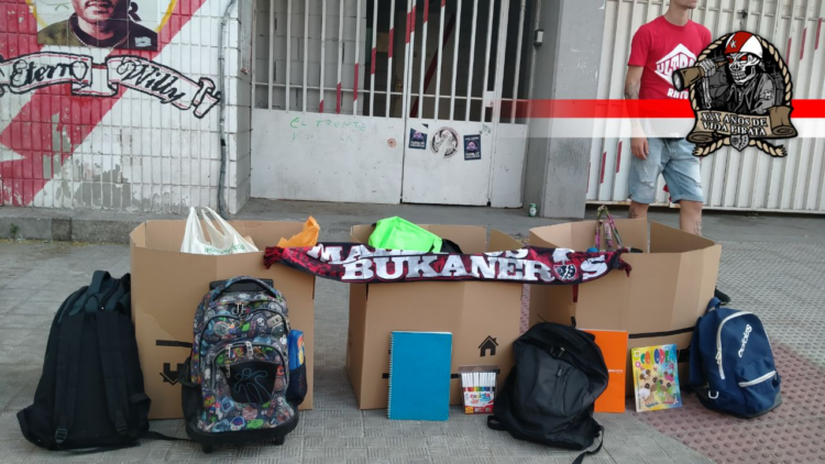 Recogida solidaria antes del Rayo Vallecano - Osasuna 1 img 5679 1