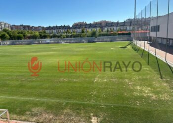 Cesped ciudad deportiva rayo