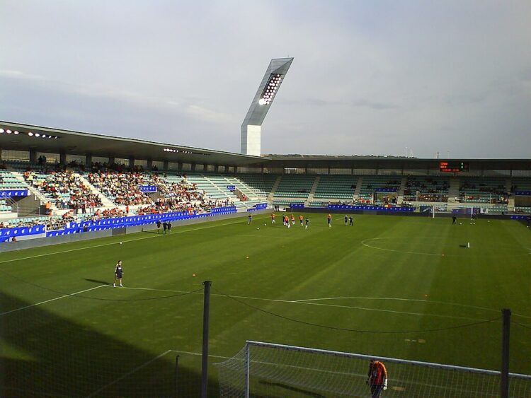 Villamuriel vs Rayo