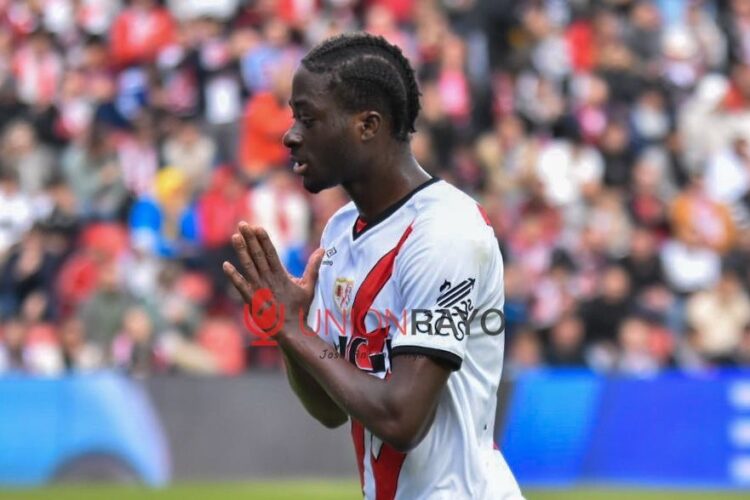 Mumin pidió perdón a la grada de Vallecas tras ser expulsado ante el Alavés 1 f0e177ba e478 4b1c 842a 3a5be770e5ff 1