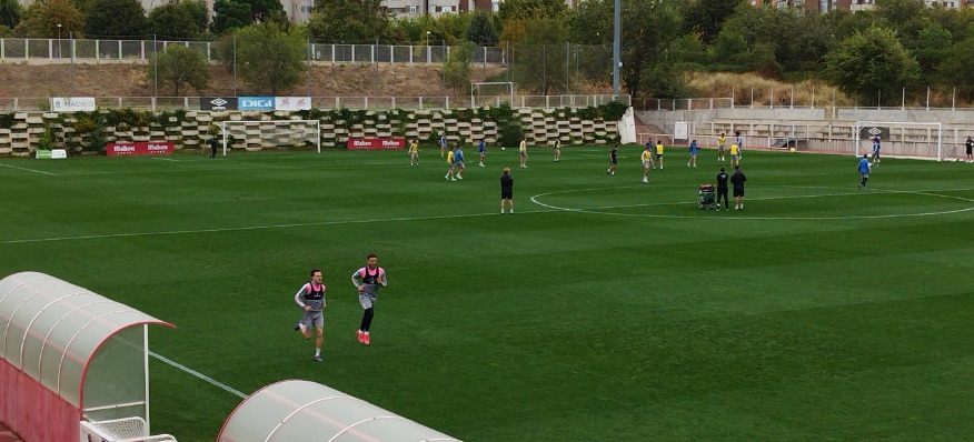 Embarba se retira de un entrenamiento donde Pep y RDT estuvieron al margen 2 img 6105 1