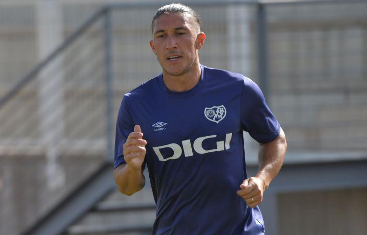 El 'Pacha' realiza parte del entrenamiento con el Rayo Vallecano, antes de lo previsto 1 IMG 20241114 WA0013