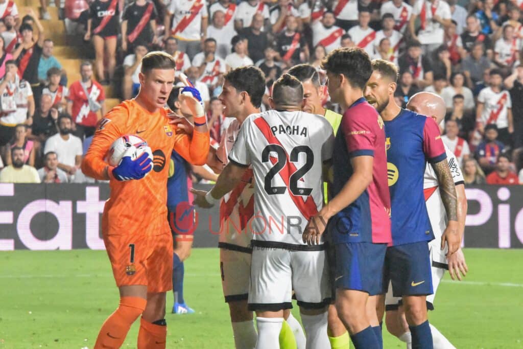 Rayo Barcelona primer partido nuevo camp nou