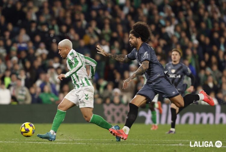 Aridane titular betis