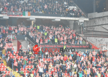 afición visitante Rayo Athletic