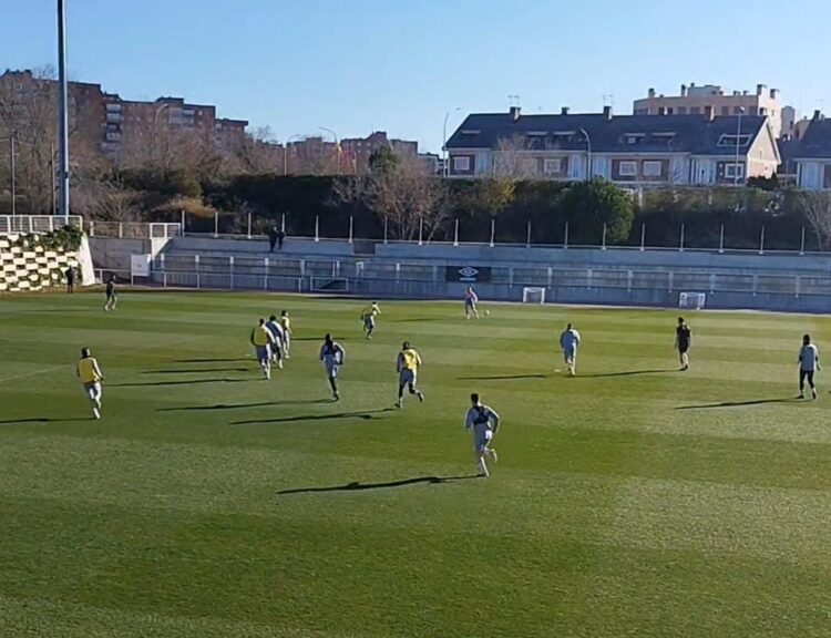 El Rayo Vallecano despide el año rodeado de los más pequeños y con pólvora 1 Rayo despide el año