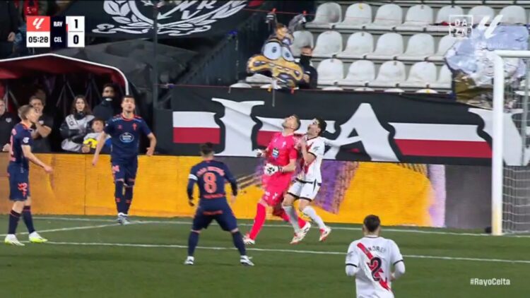 El Celta protestó el primer gol del Rayo por falta sobre Guaita 1 IMG 20250110 WA0087