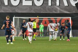 Pathé Ciss amarilla se pierde Osasuna