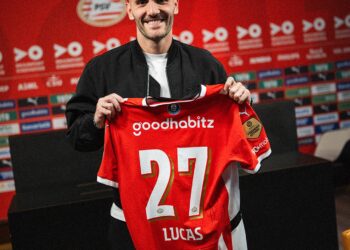 Lucas Perez psv