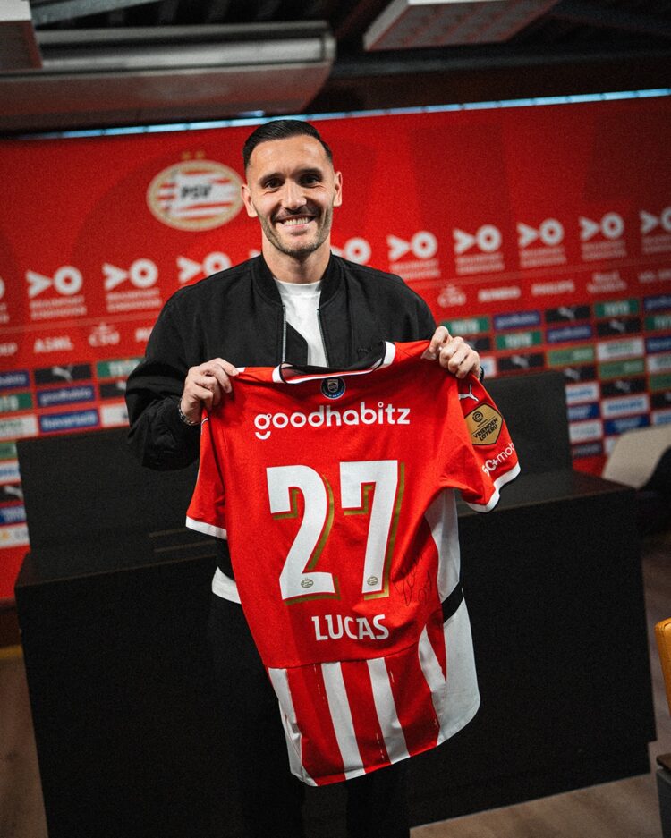 Lucas Perez psv