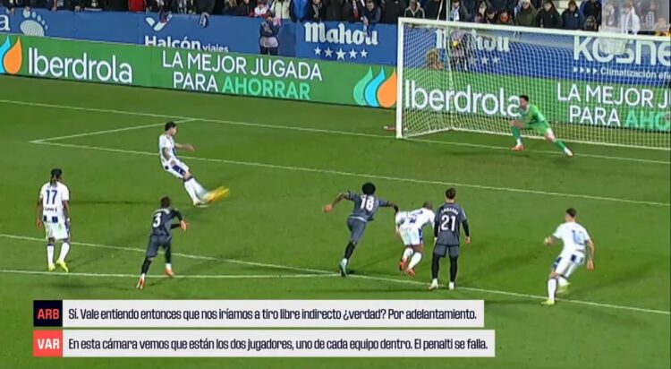 El árbitro quería reanudar el penalti del Leganés con libre indirecto a favor del Rayo 1 img 9859 1