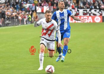 Balliu entrevista tras renovar