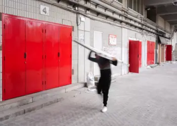 Puertas antipánico Estadio de Vallecas. Fuente de la imagen: El Debate