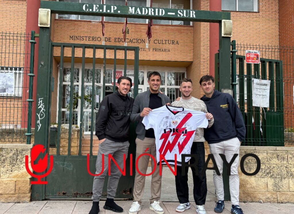 Trejo, Balliu, Pacha y Pedro Díaz en el colegio Madrid Sur