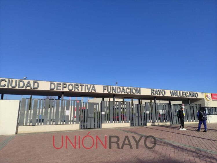 Acuerdo entre TRC y Fundación Rayo Vallecano por la educación en ciberseguridad para jóvenes 1 img 0535 1