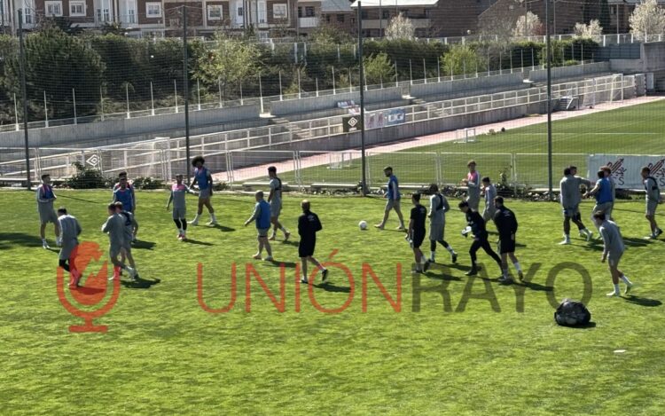 Pedro Díaz y los internacionales vuelven a los entrenamientos con el Rayo 1 img 1486 1