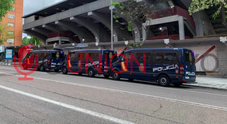 polícia delegación corteo alto riesgo