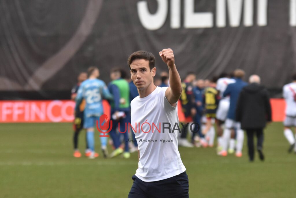 Iñigo Perez renovacion