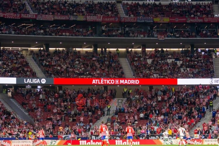 Metropolitano vacio