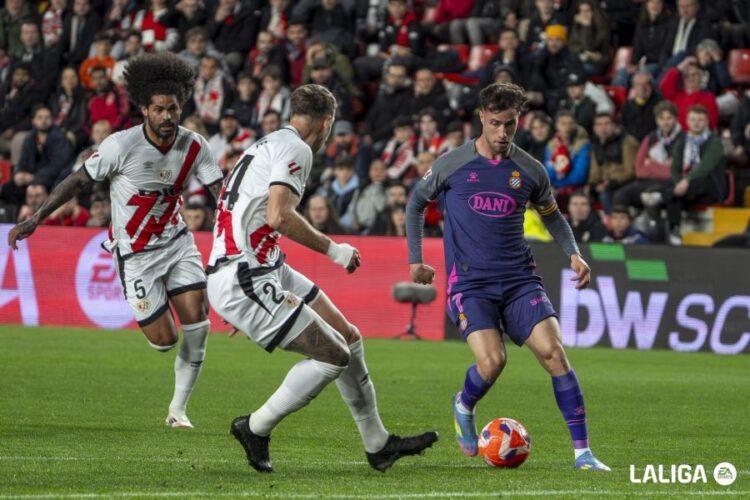 Cuatro minutos de desastre puso al Espanyol 0-2 en Vallecas 1 img 1765 1