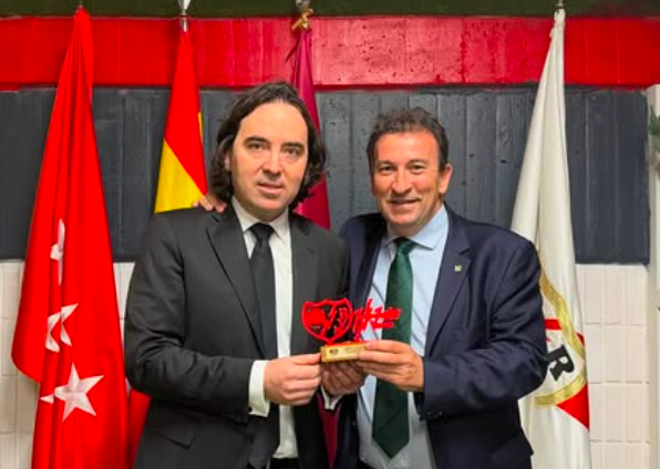 El Rayo Vallecano regaló su obsequio del Centenario al Betis 1 Presa obsequio centenario Rayo Betis
