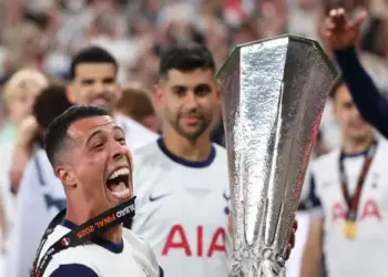 Pedro Porro Europa League. Fuente de la imagen: REUTERS