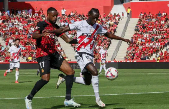 Mumin Larin Vía: EFE/ Cati Cladera