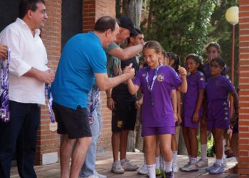 Rayo Academia Fénix
